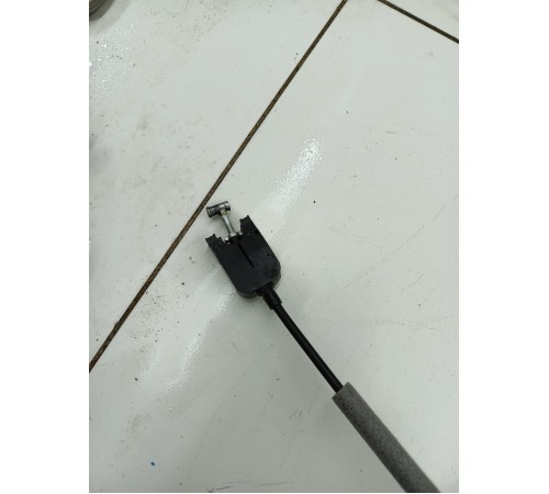 Замок двери передний левый