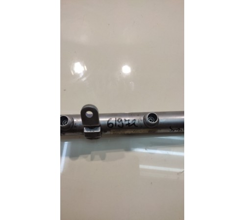 Рейка топливная (рампа) (правая)