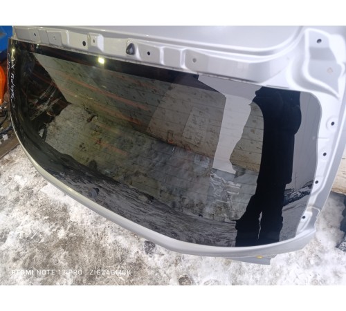 Крышка дверь багажника (пятая дверь)