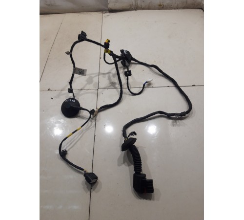 Электропроводка двери (передняя, левая)