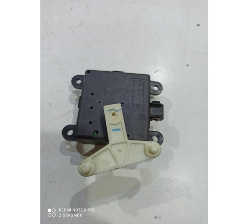 Моторчик привода заслонок отопителя