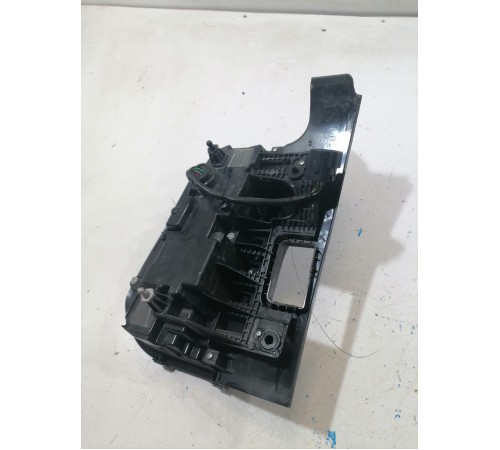 Фонарь задний правый наружный