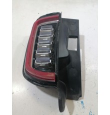 Фонарь задний правый наружный