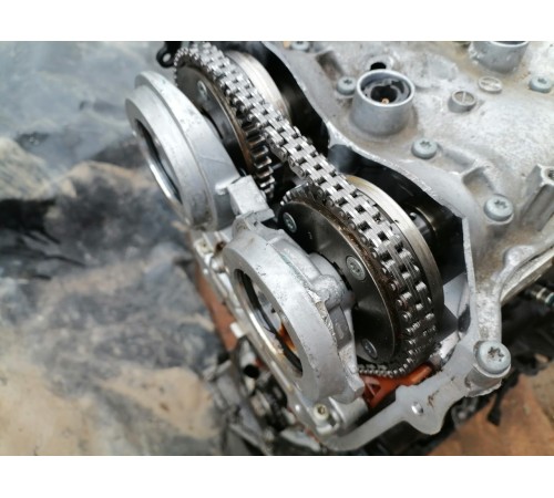 Двигатель 2,0 бензин