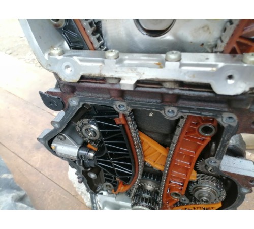 Двигатель 2,0 бензин