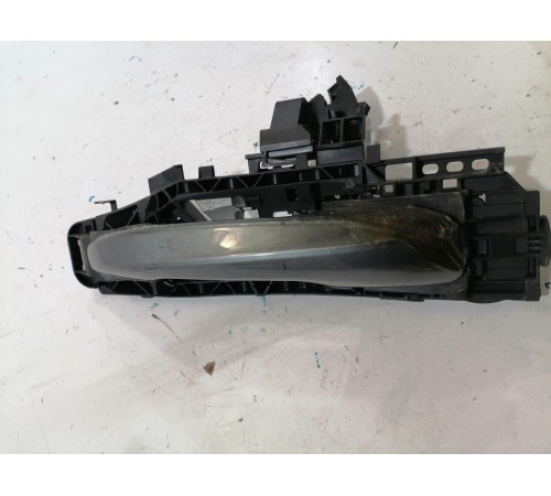 Ручка двери задняя правая