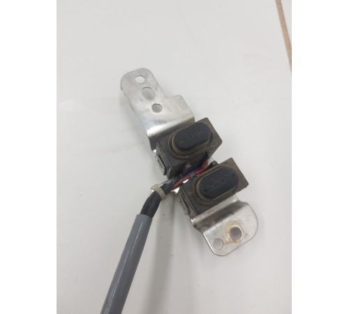 Кнопка LOCK\UNLOCK