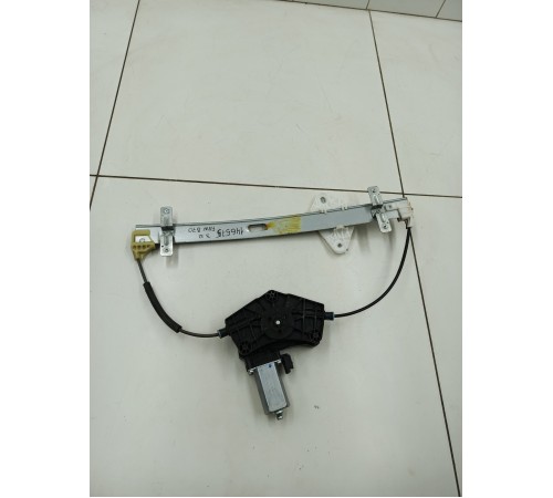 Стеклоподьемник задний правый в сборе