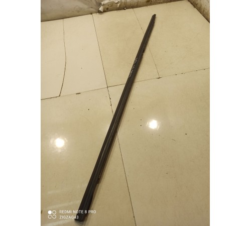 Уплотнитель стекла наружний(задний правый)