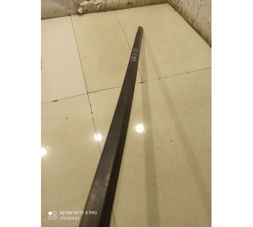 Уплотнитель стекла наружний(задний правый)