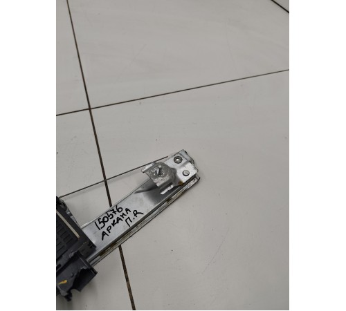 Стеклоподъёмник передний левый