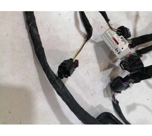 Электропроводка двери задняя правая