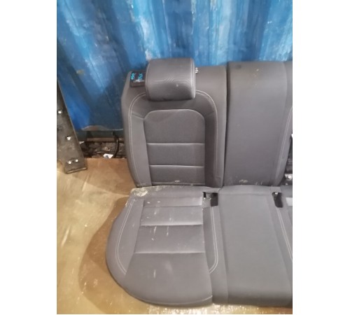 Задний ряд сидений