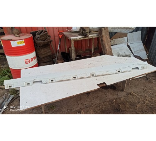 Накладка порога левая