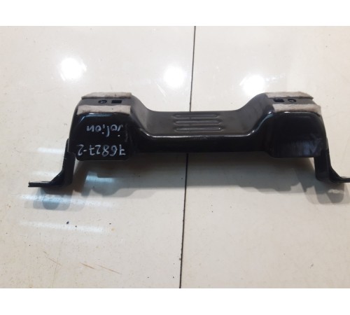 Кронштейн кузова