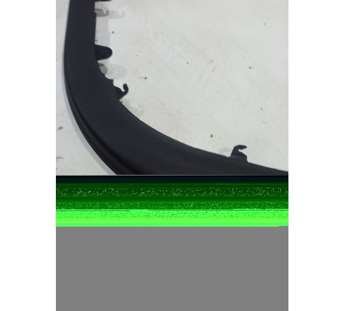 Накладка двери (передняя правая внутренняя)