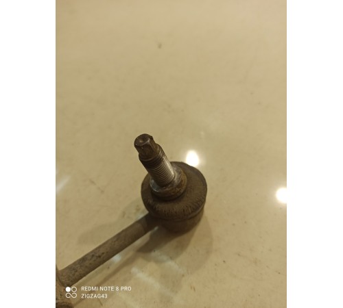 Стойка стабилизатора(правая)