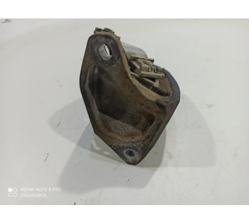 Опора двигателя задняя левая