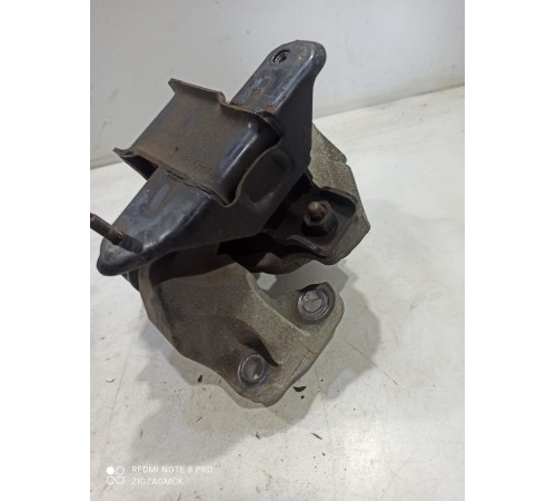 Подушка крепления двигателя