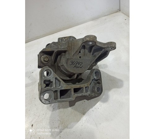 Подушка крепления двигателя