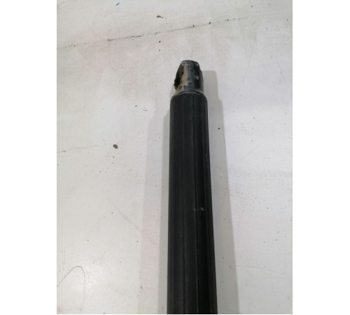 Амортизатор двери крышки багажника левый