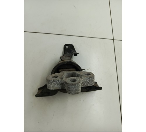 Опора двигателя