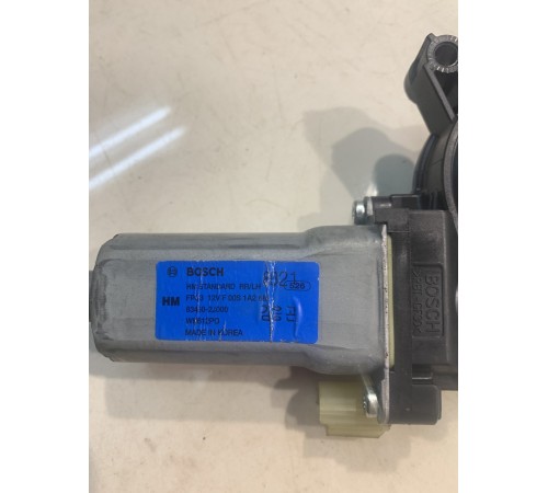 Моторчик стеклоподъемника (задний, левый)