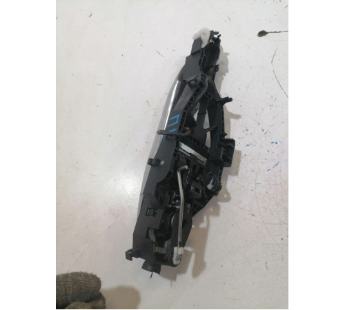 Ручка двери передняя левая наружная