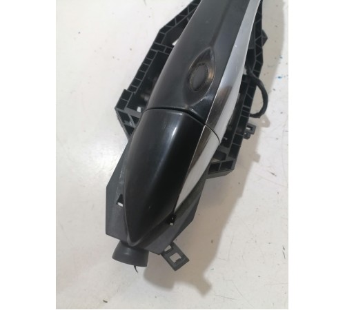 Ручка двери передняя левая наружная