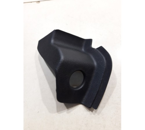 Обшивка передней стойки кузова к приборной панели