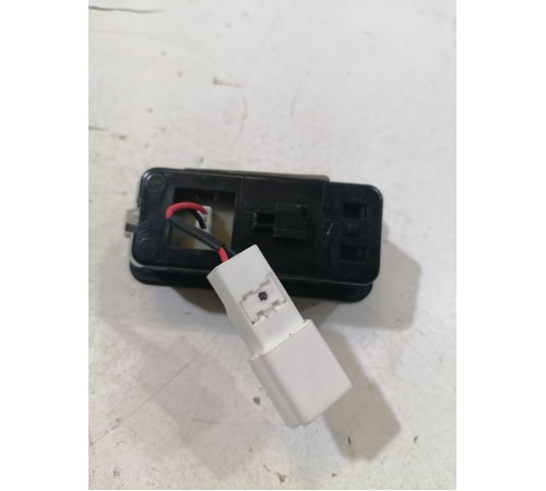 Плафон подсветки салона