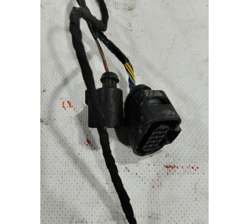 Электропроводка двери (задняя правая)