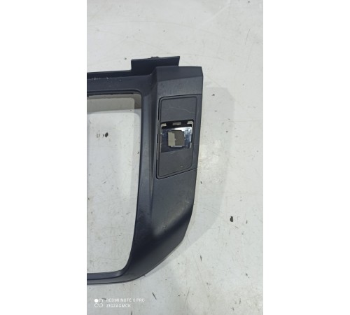 Накладка центральной консоли