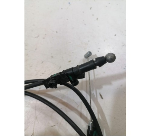 Трос открывания капота