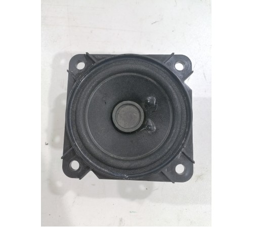 Динамик в торпедо