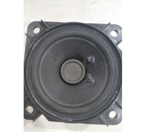 Динамик в торпедо