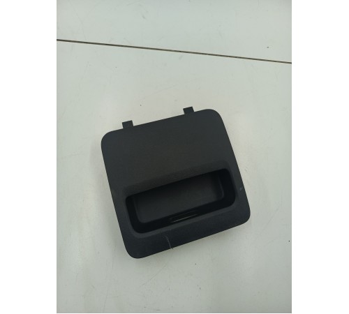 Крышка блока предохранителей торпедо