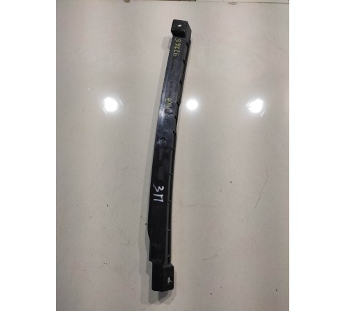 Направляющая стекла(задняя правая)