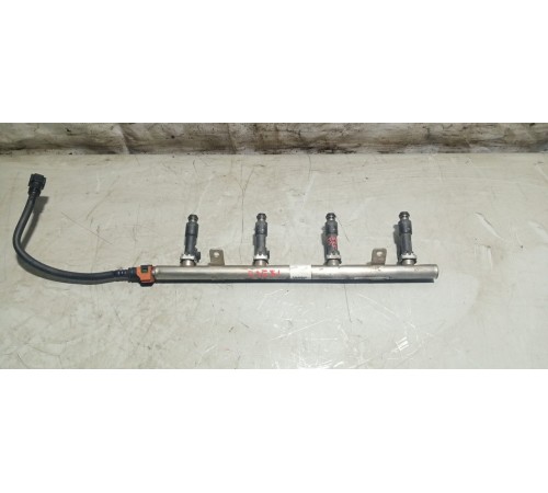 Рейка топливная (рампа)