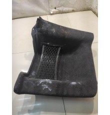 Боковая облицовка багажника