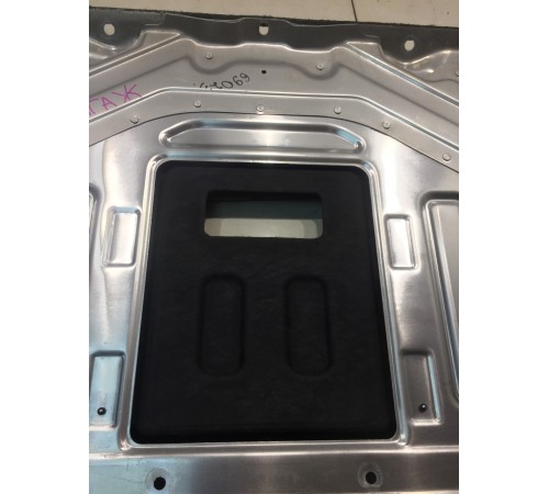 Полка багажника