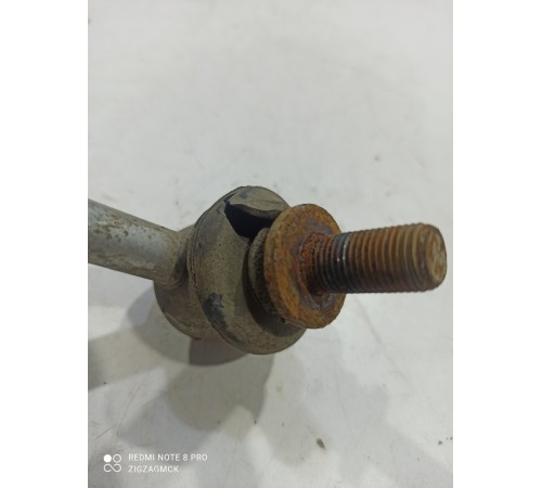 Стойка стабилизатора задняя