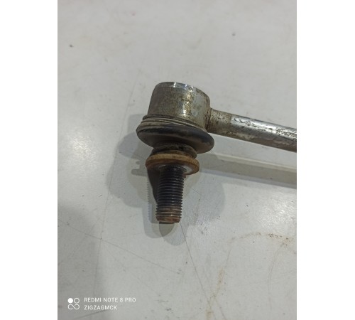 Стойка стабилизатора задняя