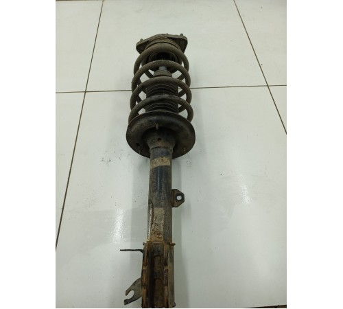 Амортизатор передний левый в сборе