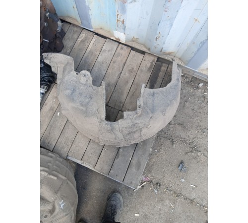 Подкрылок локер задний правый