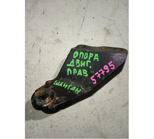 Опора двигателя правая