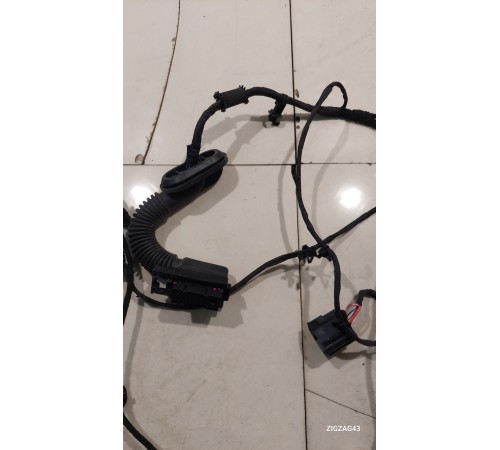 Электропроводка двери передняя правая