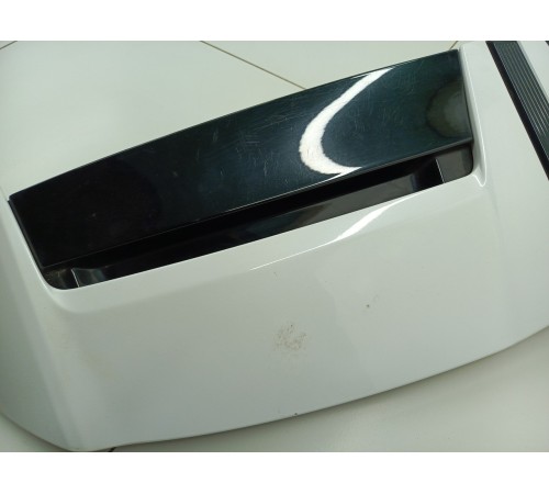 Спойлер багажника