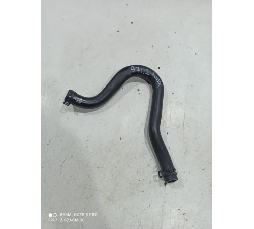 Патрубок системы охлаждения