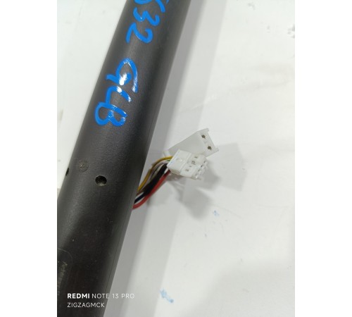 Амортизатор крышки багажника левый